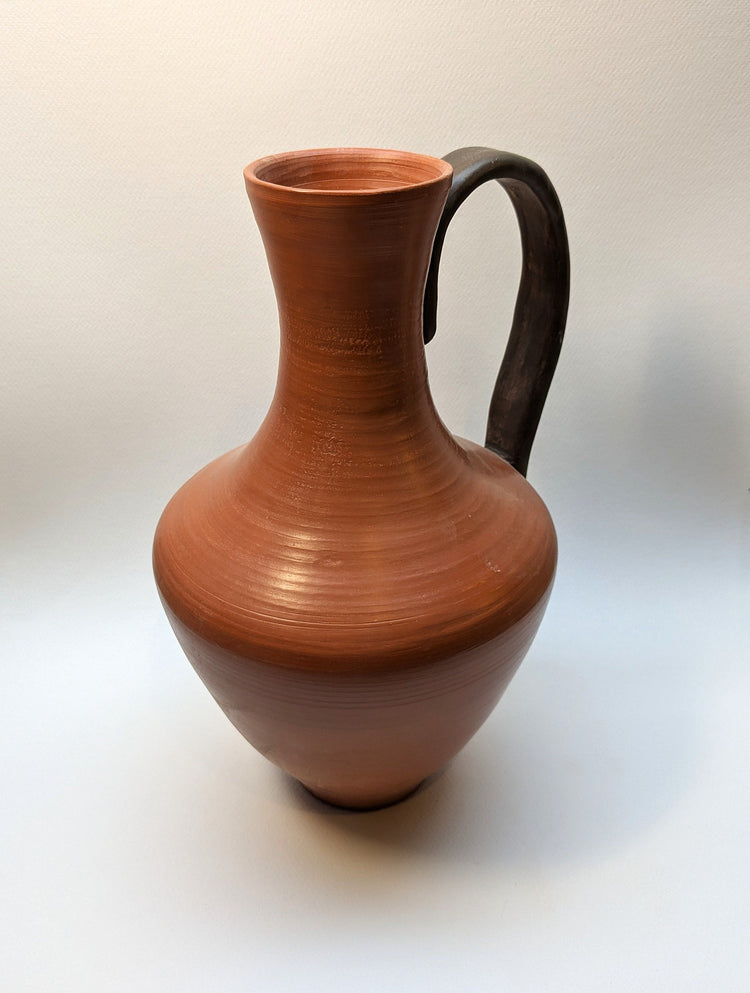 Cántaro de terra sigilata, recreación histórica